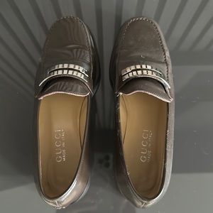Gucci brown leather loafers. Size US 7. Silver hardware  1 1/2 inch heel